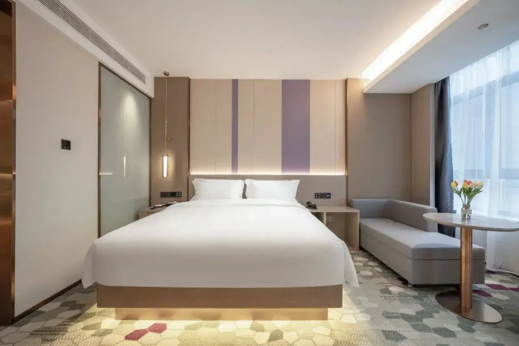 Lavande Hotel (Jinan Shiji Avenue Aotelaisi)