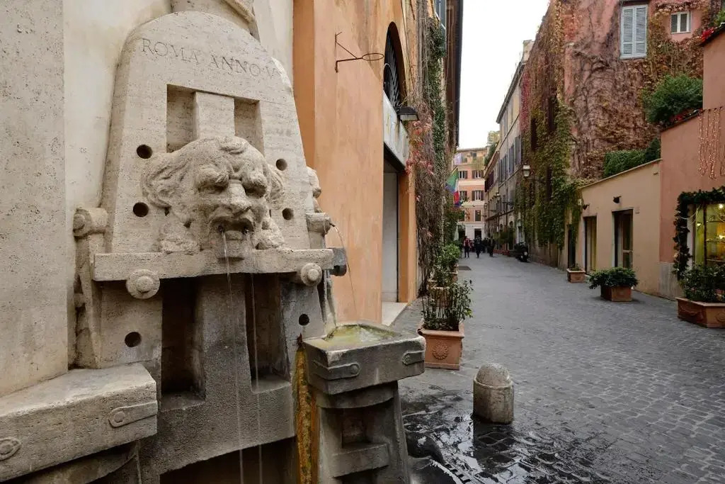 Margutta Mews