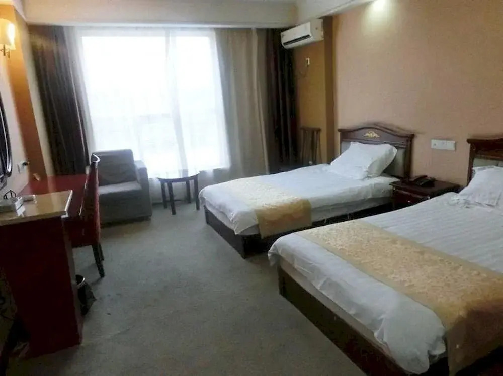 Lijing Longwan Bay Business Hotel