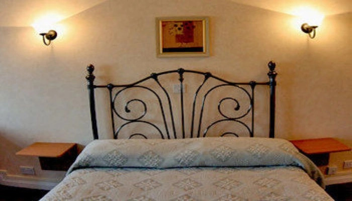 The Town & Country Lodge