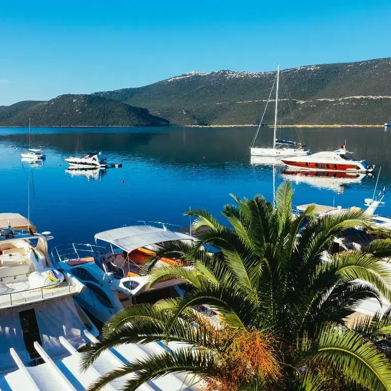 Villa Rava Hotel & restaurant