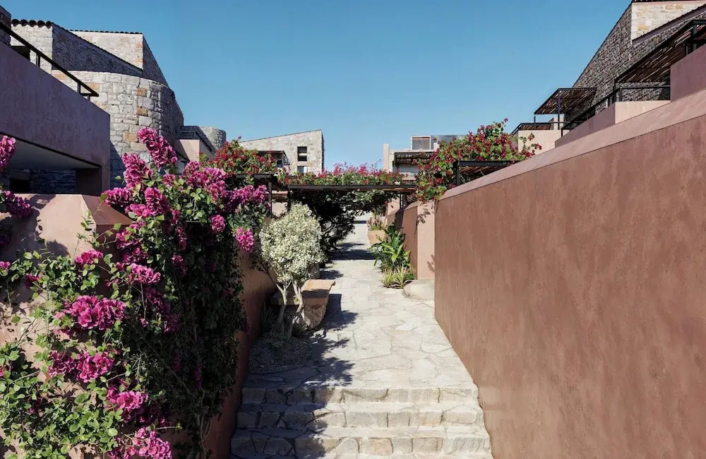 Volta Seaside Boutique Hotel