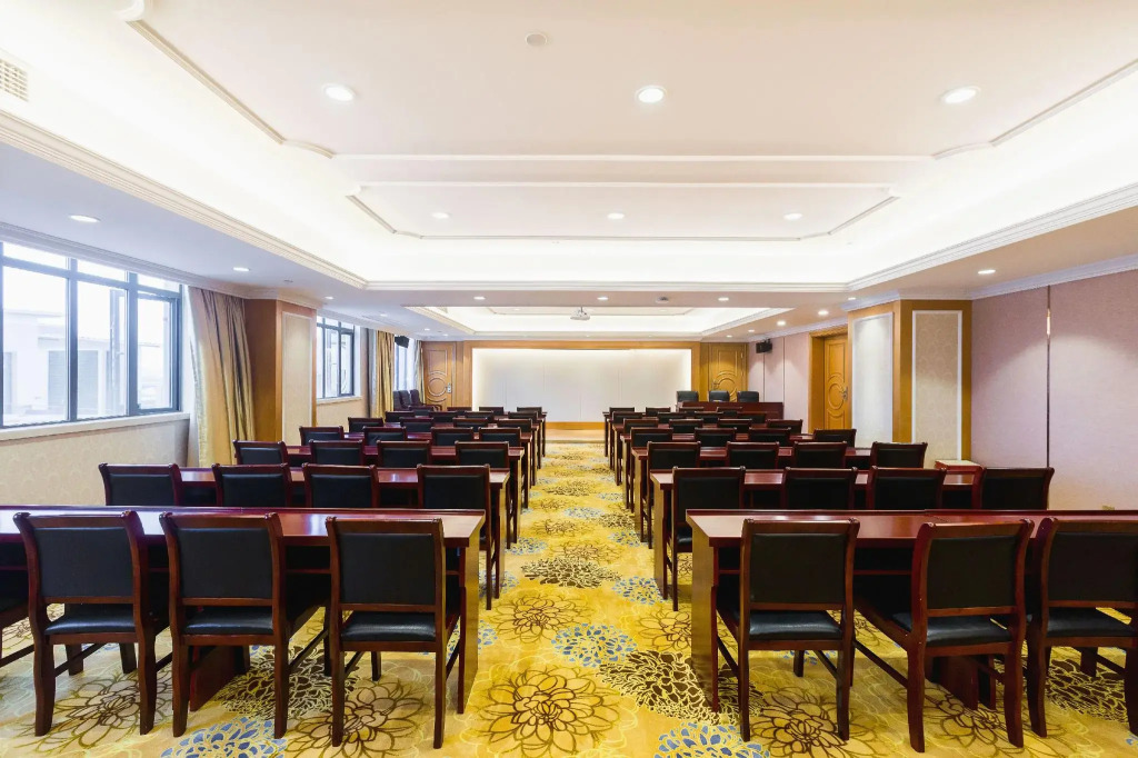 Vienna International Hotel (Lishui Haile City Tianshengqiao Scenic Area, Nanjing)