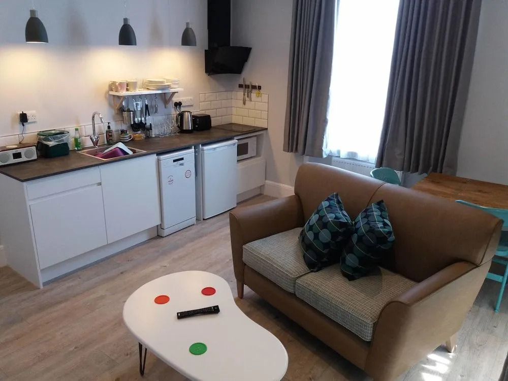 Cotswold Aparthotel