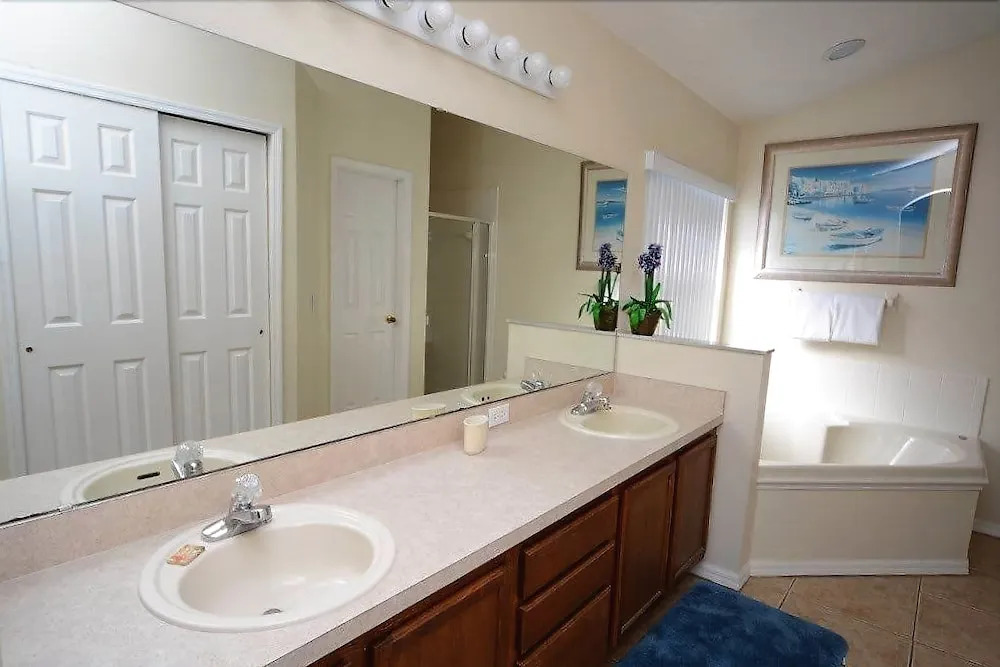 Eagle Pointe 1059 - Three Bedroom Villa with Private Pool