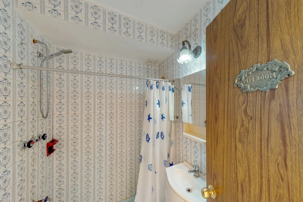 Apartamento con patio interior - Puerto Alerces