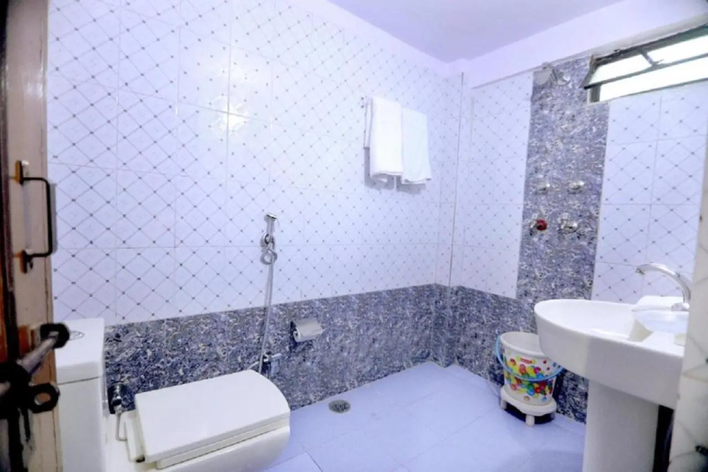 Hotel Rashmi Agra