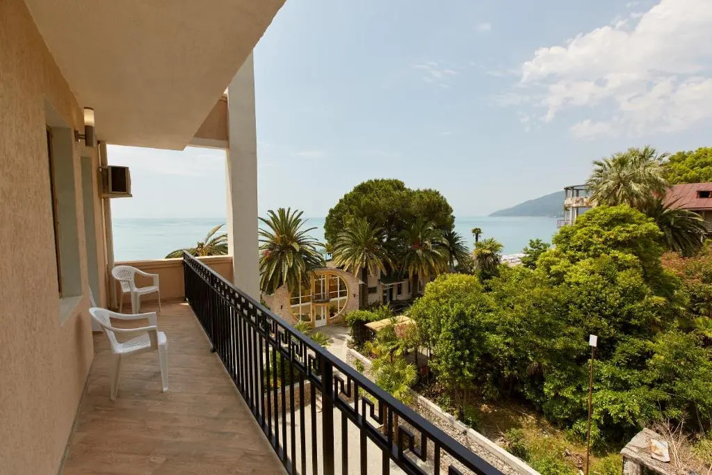 Old Gagra Hotel