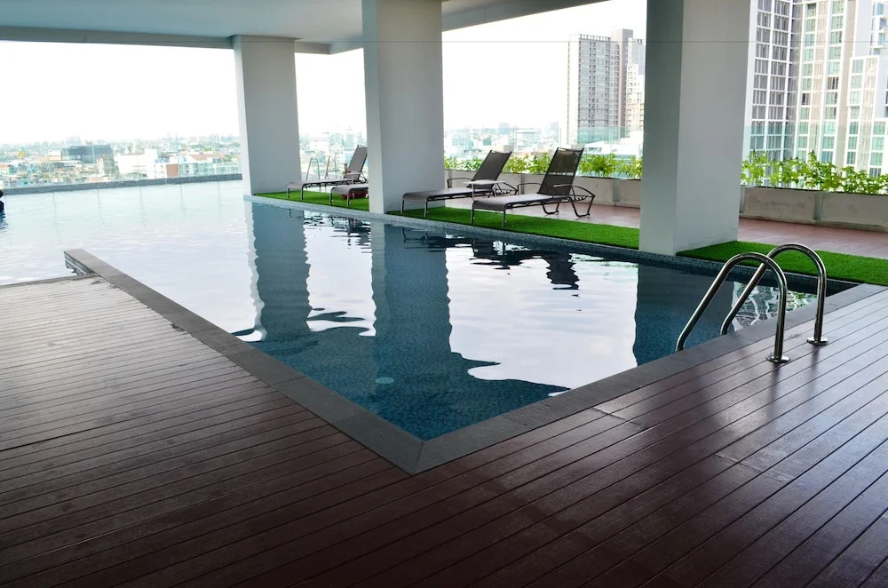 Wooden Suites (The Rich @Sathorn-Taksin)