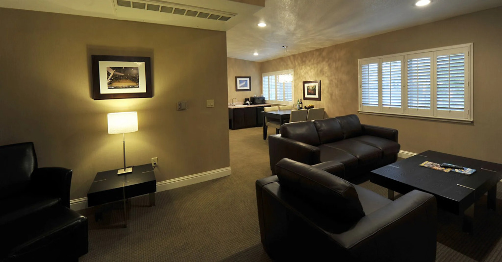 Lions Gate Hotel