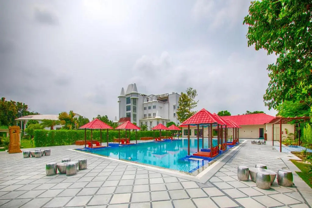 Tiaraa Hotels & Resorts