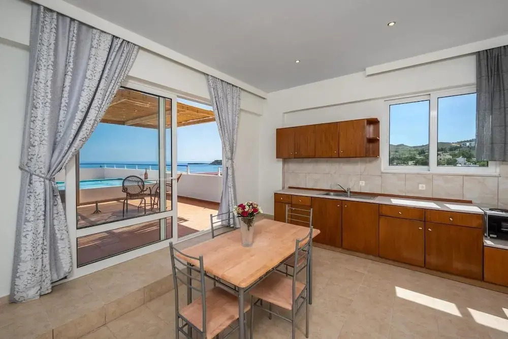 Stegna Sunrise Suite Sleeps 4 Pool
