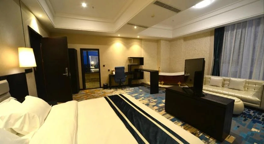 Ruibang Molly hotel