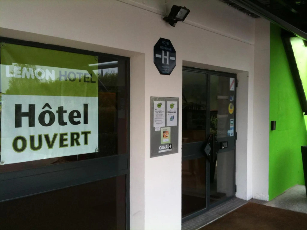 Lemon Hotel - Tourcoing