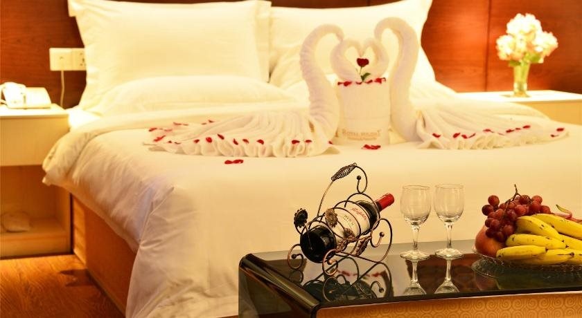 Royal Holiday Hotel