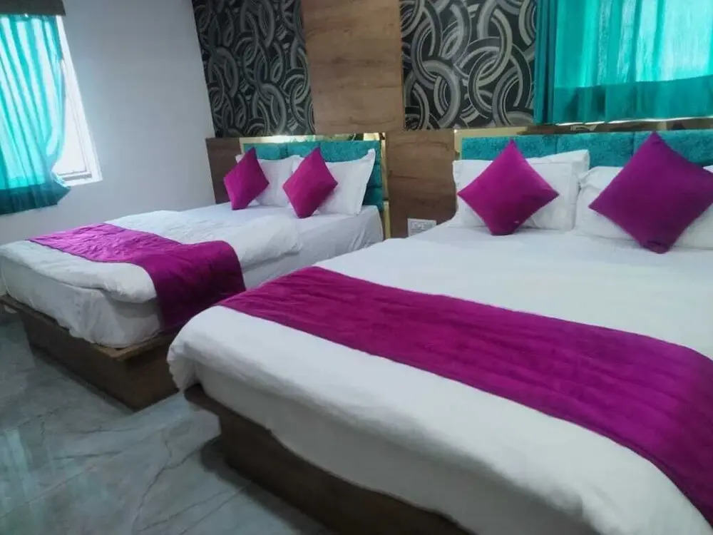Collection O 87410 Hotel Karnavati