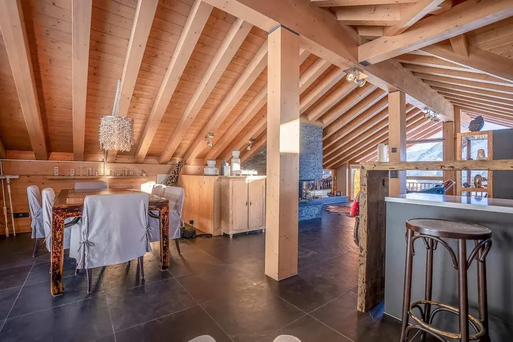 Caspar Penthouse