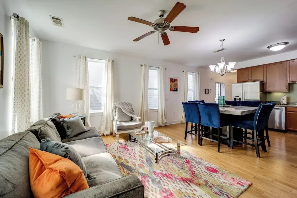 Queen City Charm Near University & Hospitals