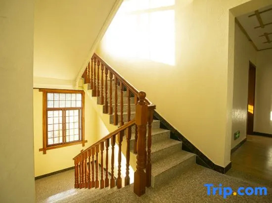 Zhangjiajie Xianlv Residential Accommodation (Wulingyuan National Scenic Spot Scenic Spot Store)