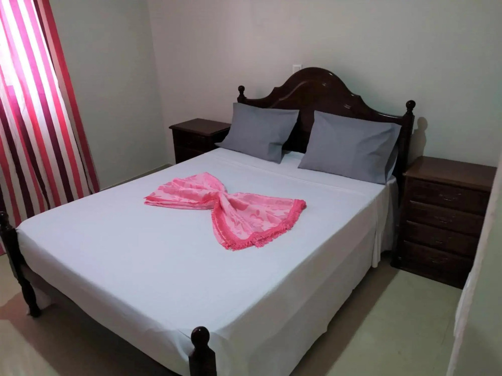 Casa Cabral : Big Apartment next to the beach