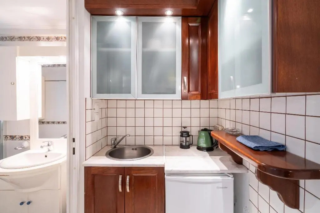 Studio in the city center, Syntagma