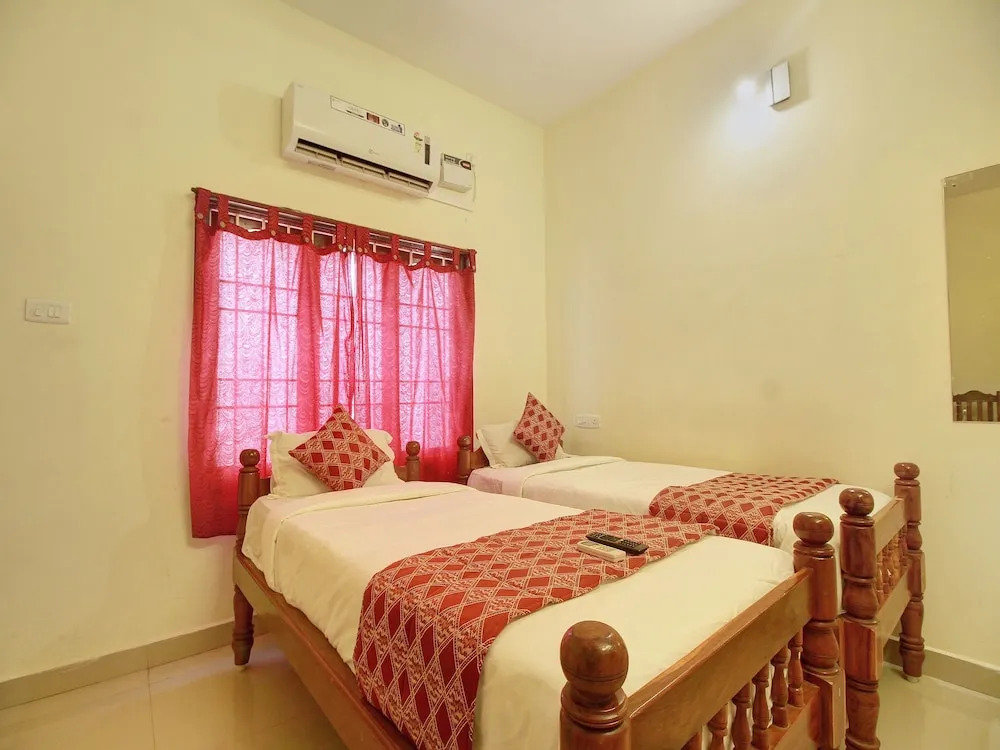OYO 13009 Whitesands Guest House