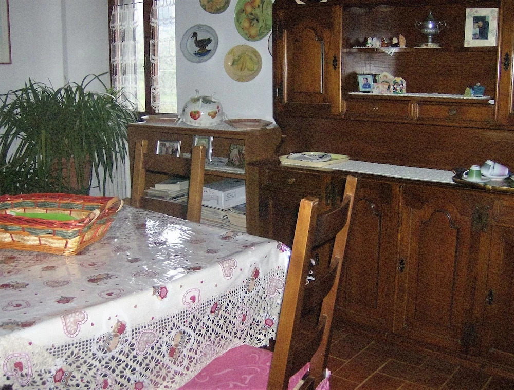 Casa Dina