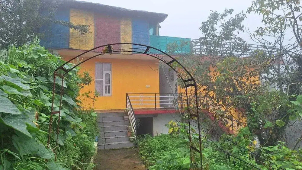 Aangan Homestay and Cafe
