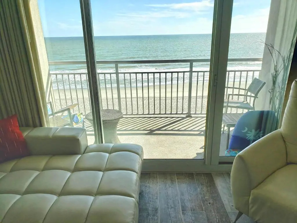 Ocean Front 6th Floor 1br