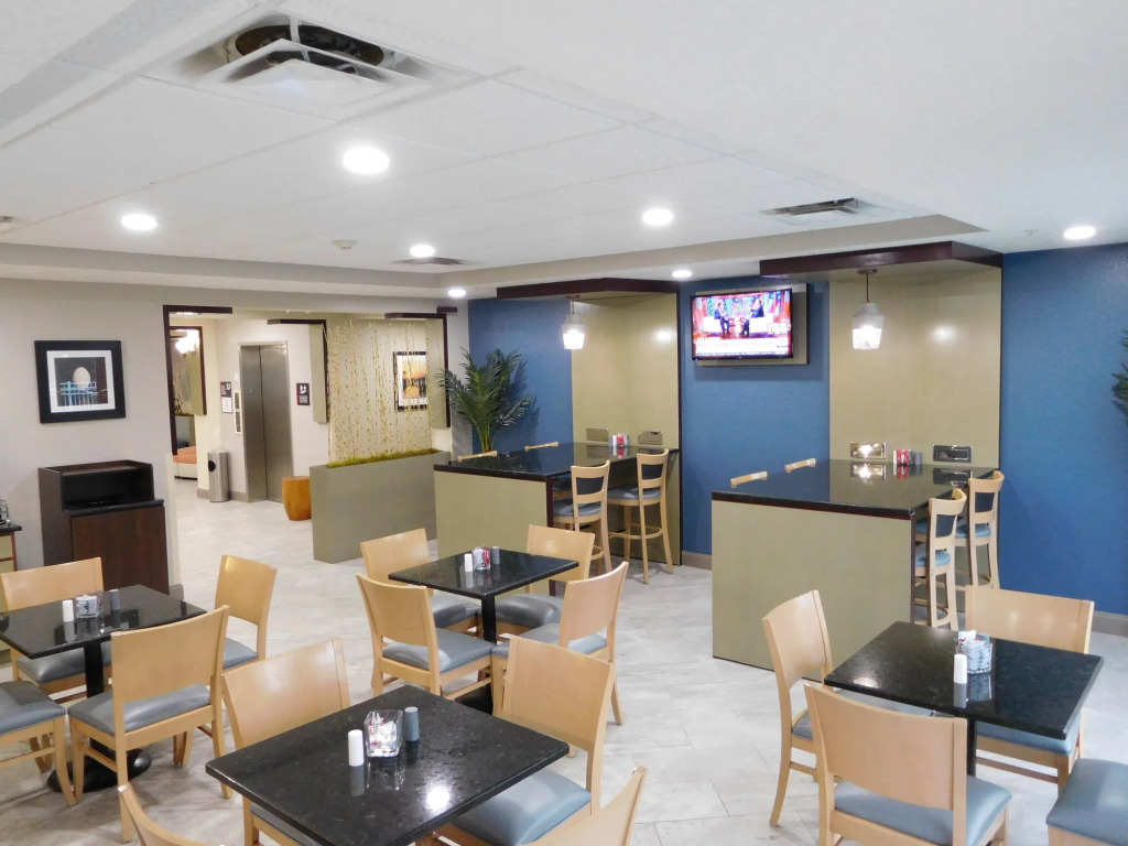 Best Western Waldo Inn & Suites