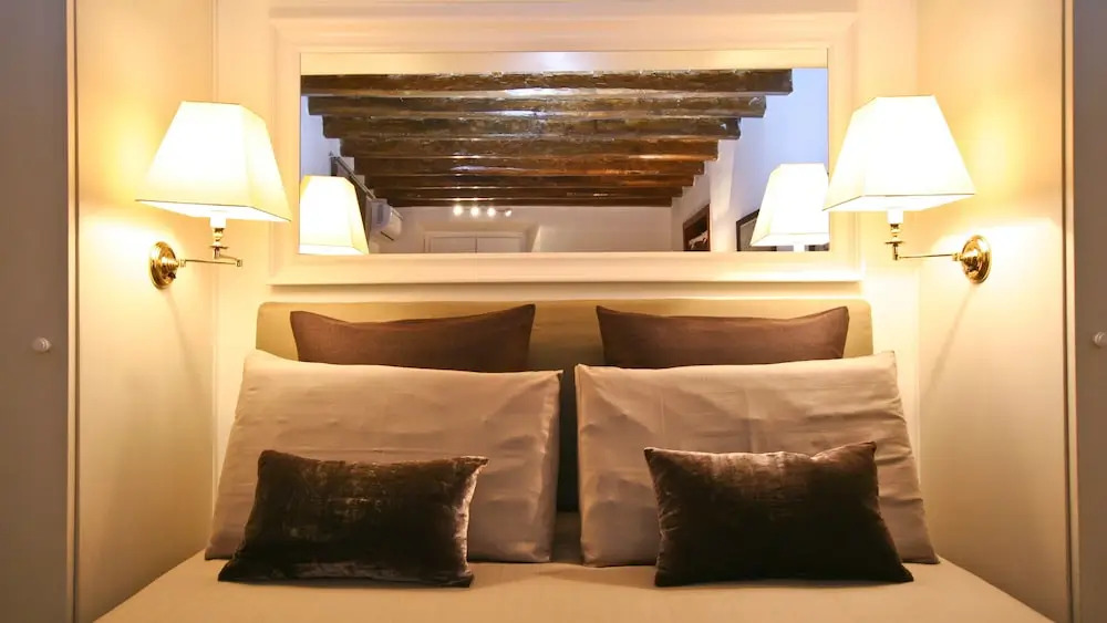 Rental in Rome Romantica Studio