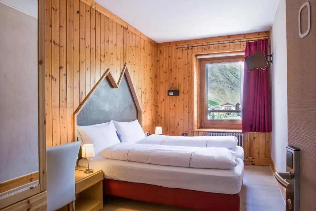 Hotel Bernina