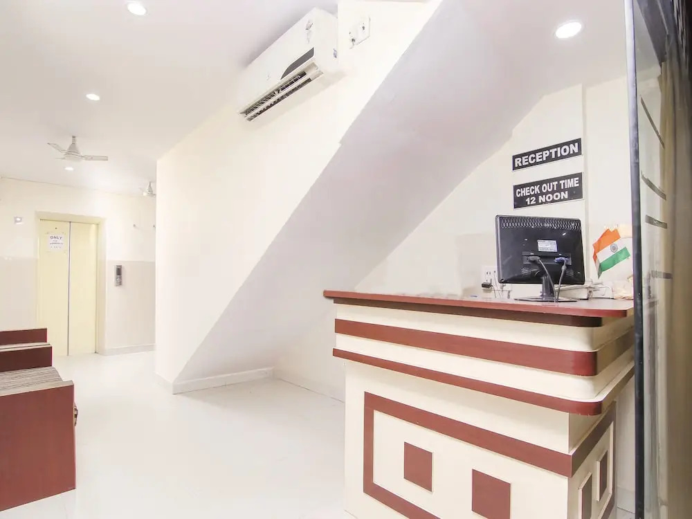 OYO 14345 Hotel Panchsheel