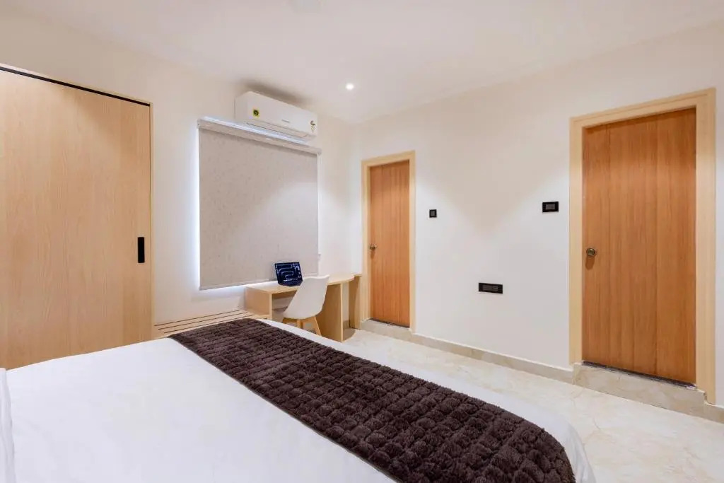 ELYSIUM Premier Suites Hitec City