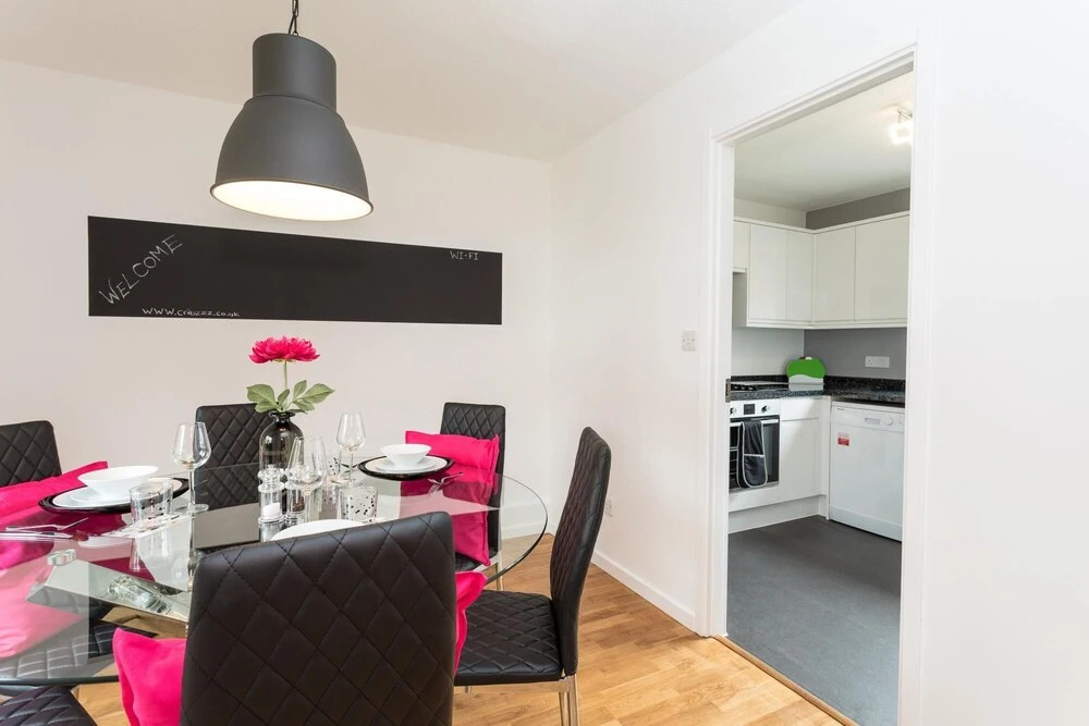 Grassmere- 3 bed Self Contained House- Close to Hospitals
