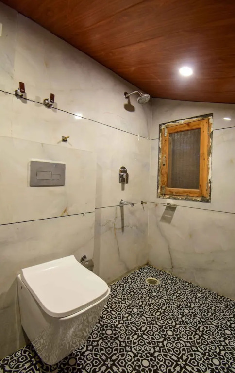 Bellagio by Dumnu Homes - Jakhoo Temple