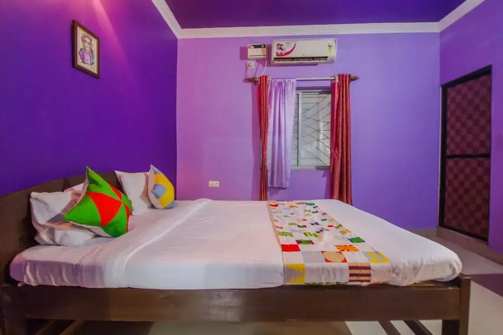 OYO 22472 Home Elegant Studio Tito's Lane