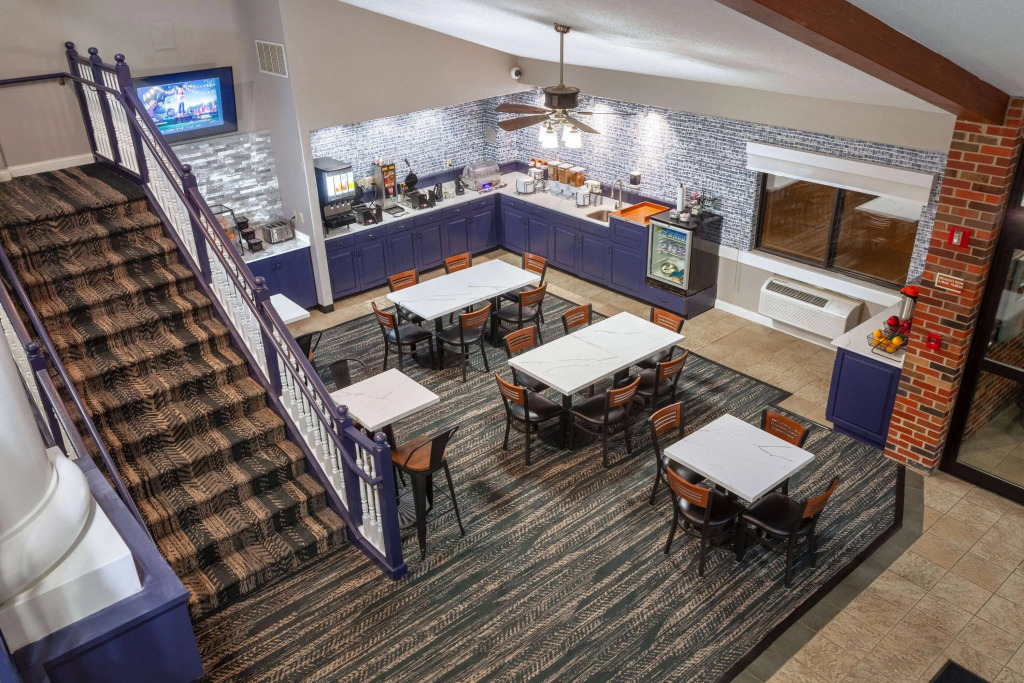 AmericInn by Wyndham Peoria