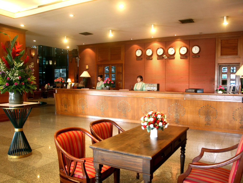 Royal Lanna Hotel