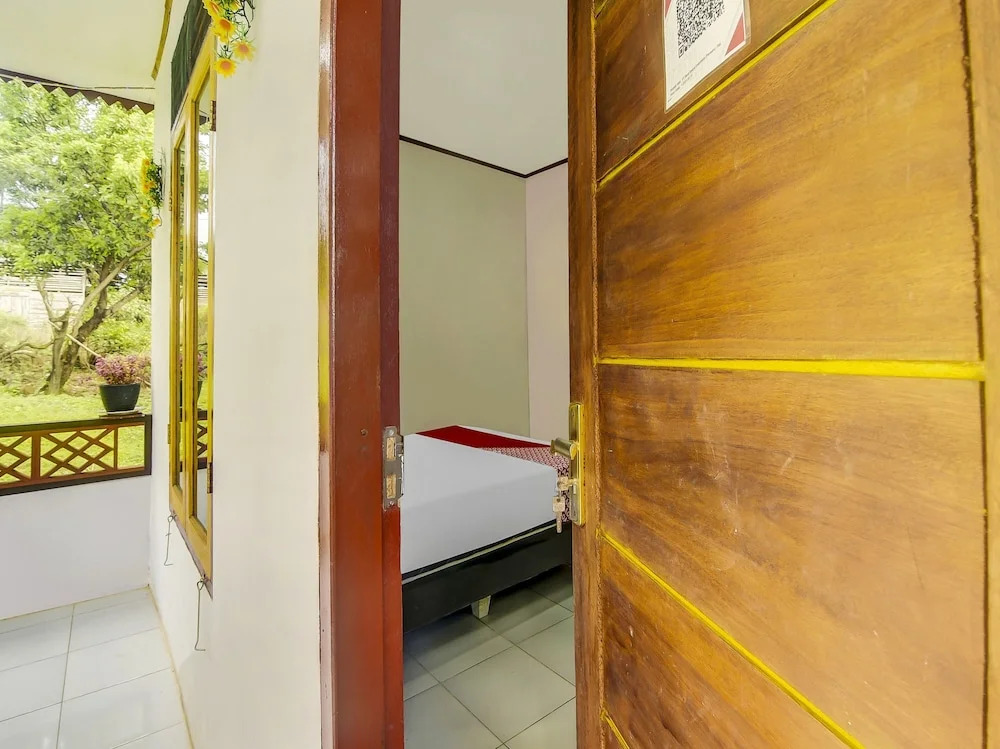 Hotel O Desa Wisata Marinsow Near Gereja Pantekosta Marinsow