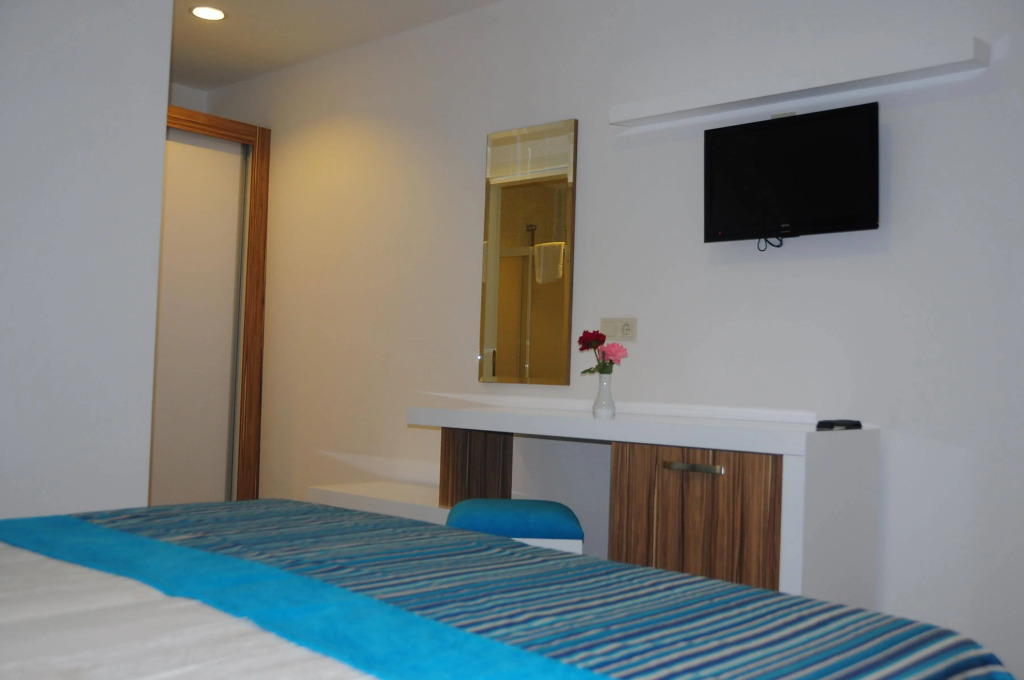 Clover Magic Altinkum Park Hotel