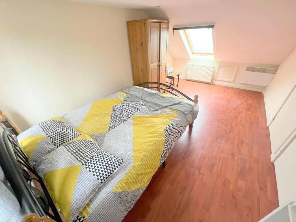 4-bed House in South London