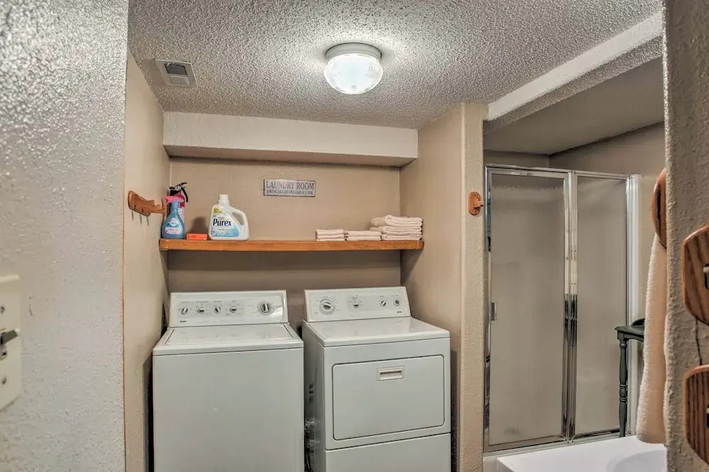 Ruidoso 'lil Mountain Getaway' w/ Golf Course View