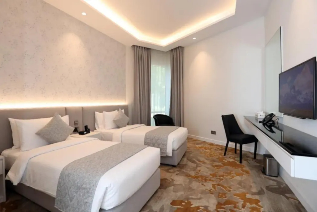 Отель eStay Hotel