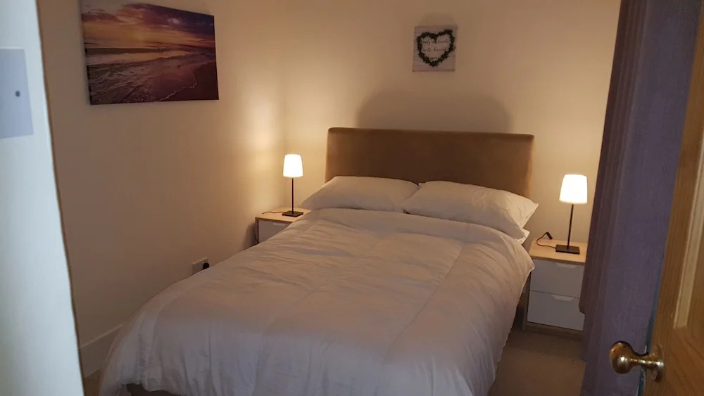 Windsor centre 3 bed terrace house sleep 6