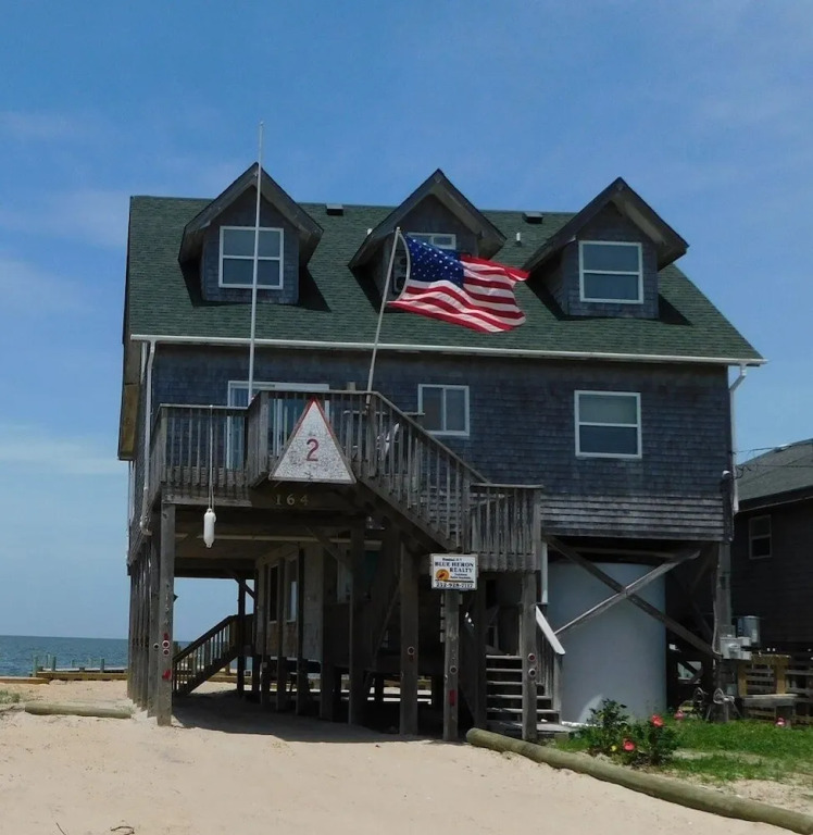 Salamander II 3 Bedrooms 2 Bathrooms Home