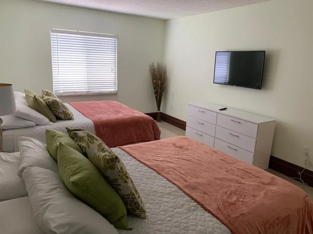 Wonderful Marbella Tower Sunny Isles Beach 2 Bedroom Condo by Redawning