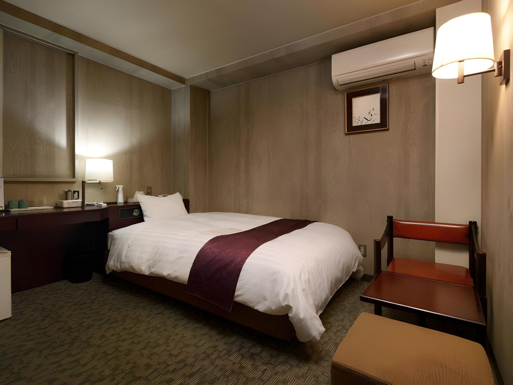 Ueda Plaza Hotel