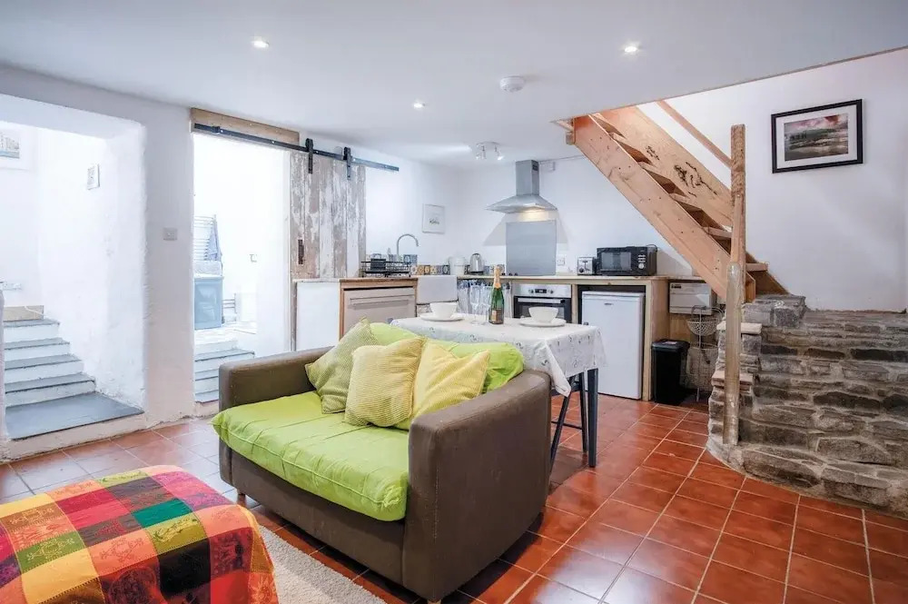 Soap Barn - 1 Bedroom Cottage - Manorbier