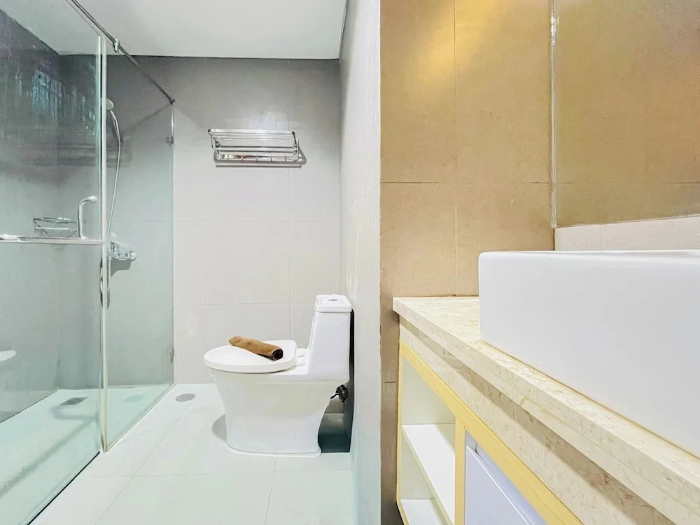 Neat Warm Wooden Tone 1Br At Patraland Amarta Apartment